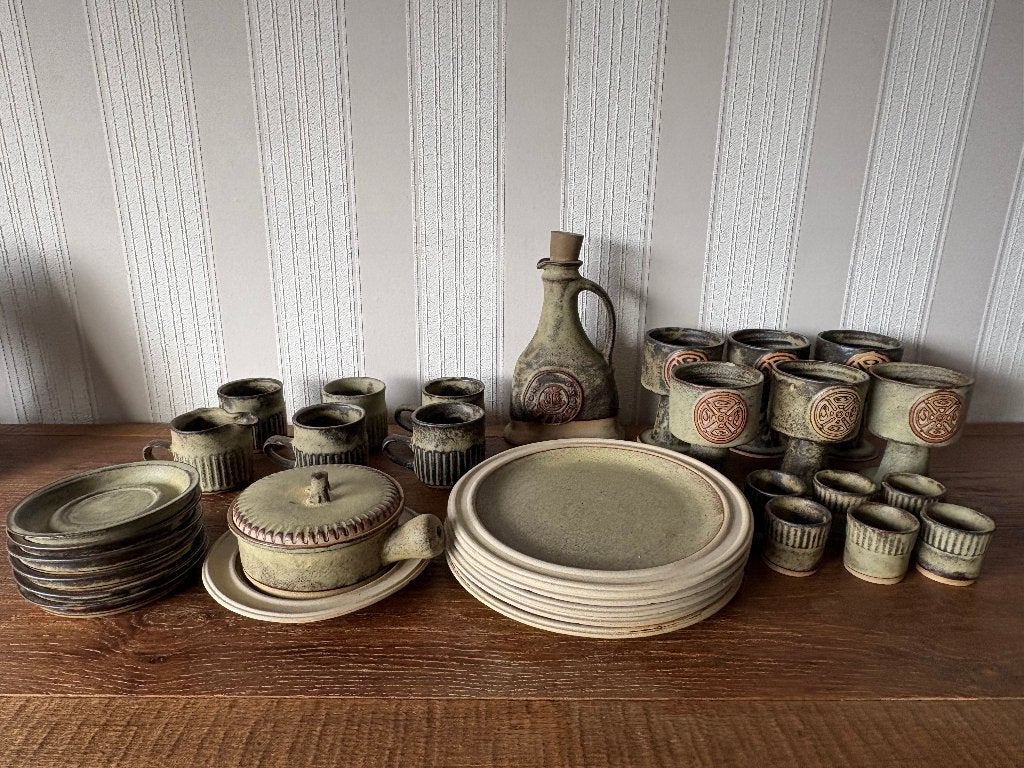 Vintage servies Tremar Pottery UK – 32-delig (jaren '70), Antiek en Kunst, Ophalen