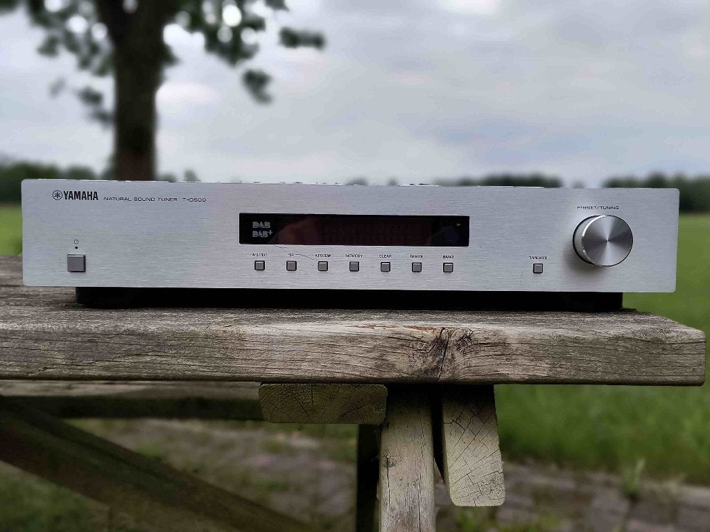Yamaha natural sound tuner T-D500, Audio, Tv en Foto, Tuners, Ophalen, Zo goed als nieuw