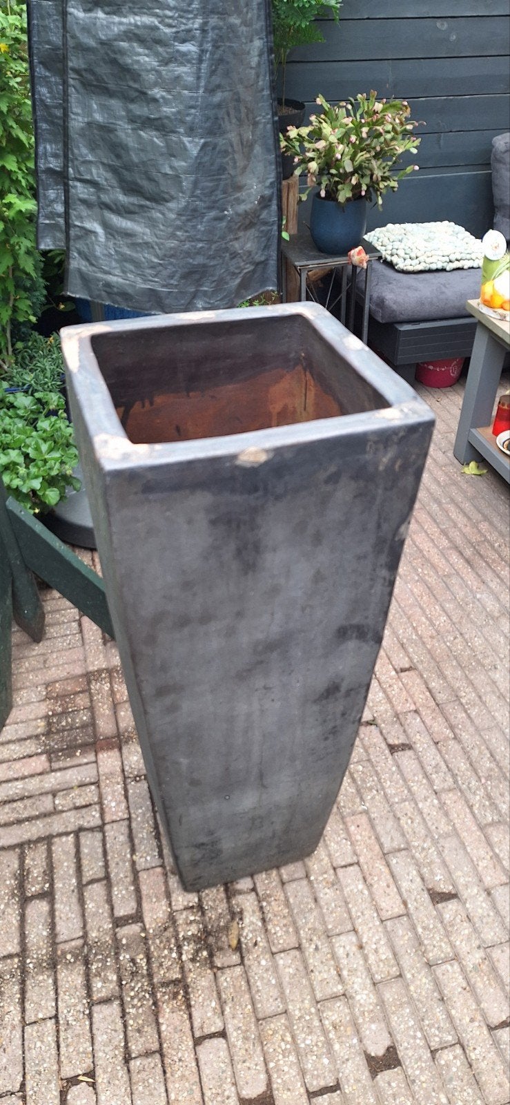 Hoge Bloempot voor  buiten grijs, Ophalen, Steen, Gebruikt, Minder dan 60 cm