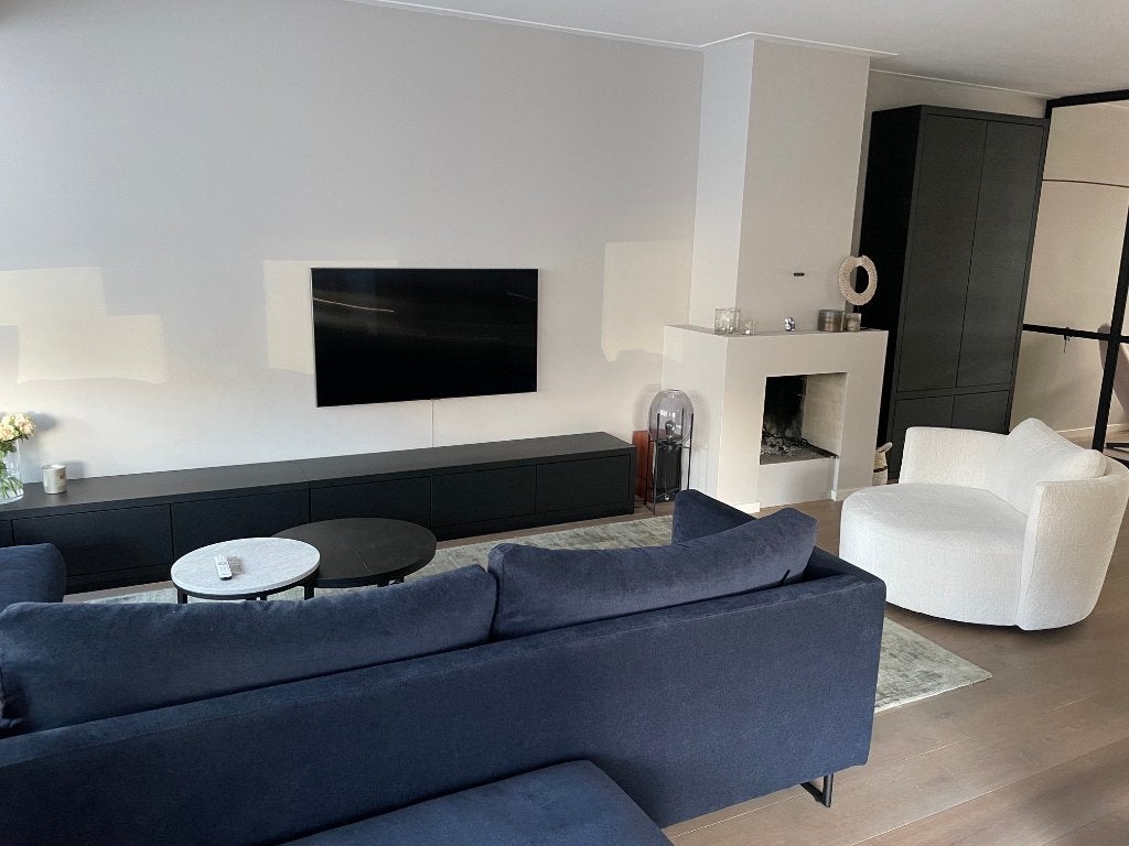 Stijlvol audio-, tv-meubel (zwart), Ophalen, Zo goed als nieuw, 200 cm of meer, Minder dan 100 cm