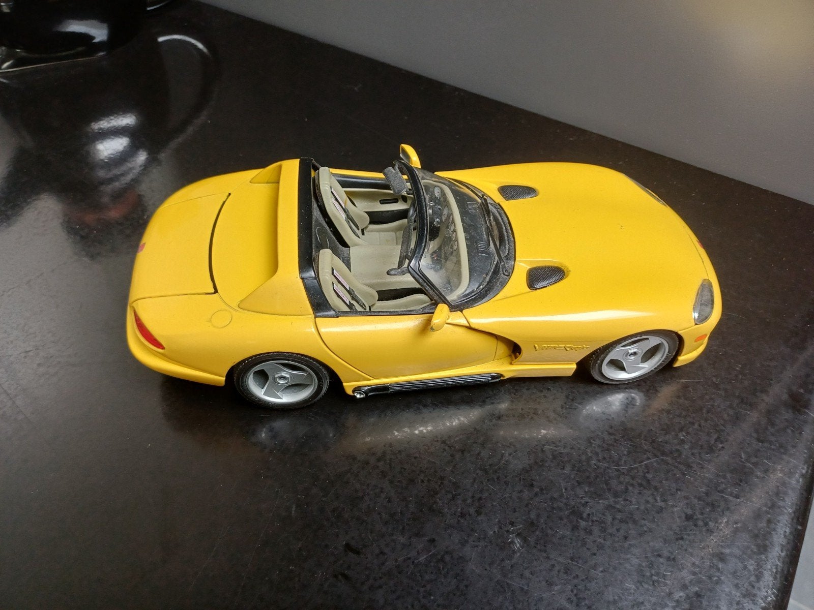 Burago Dodge Viper RT/10 1:18, Info@burago.com, Gebruikt, Burago S.p.A., Auto