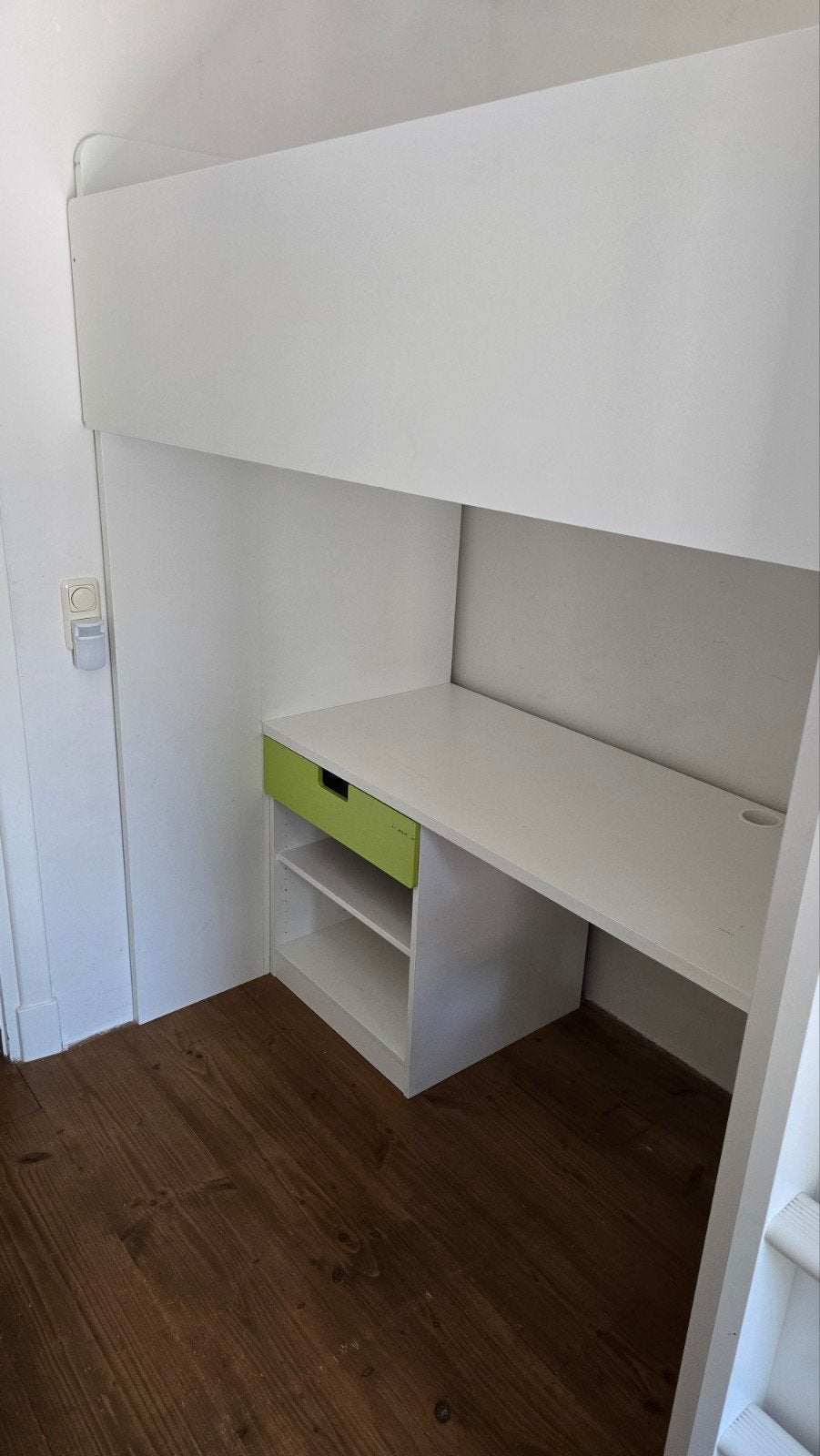 IKEA SMÅSTAD hoogslaper wit met bureau, Huis en Inrichting, Slaapkamer | Stapelbedden en Hoogslapers, Ophalen, Gebruikt, Eenpersoons