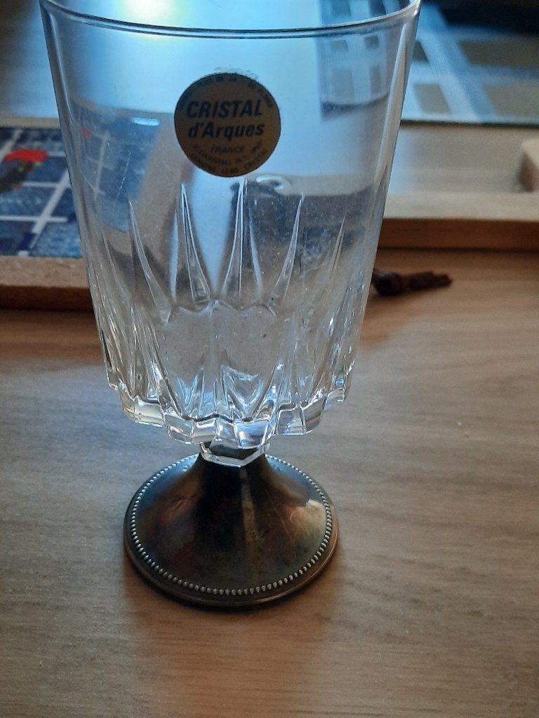 Wijnglas kristal met zilverkleur voet, Antiek en Kunst, Antiek | Glas en Kristal, Ophalen of Verzenden
