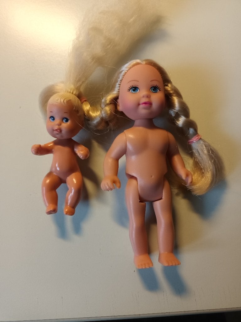 2x popje in 1 koop! 1x Matell/ 1x Simba, Ophalen of Verzenden, Zo goed als nieuw