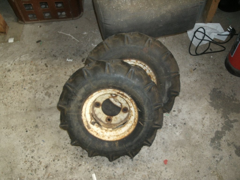 kleine trekker banden, Ophalen of Verzenden