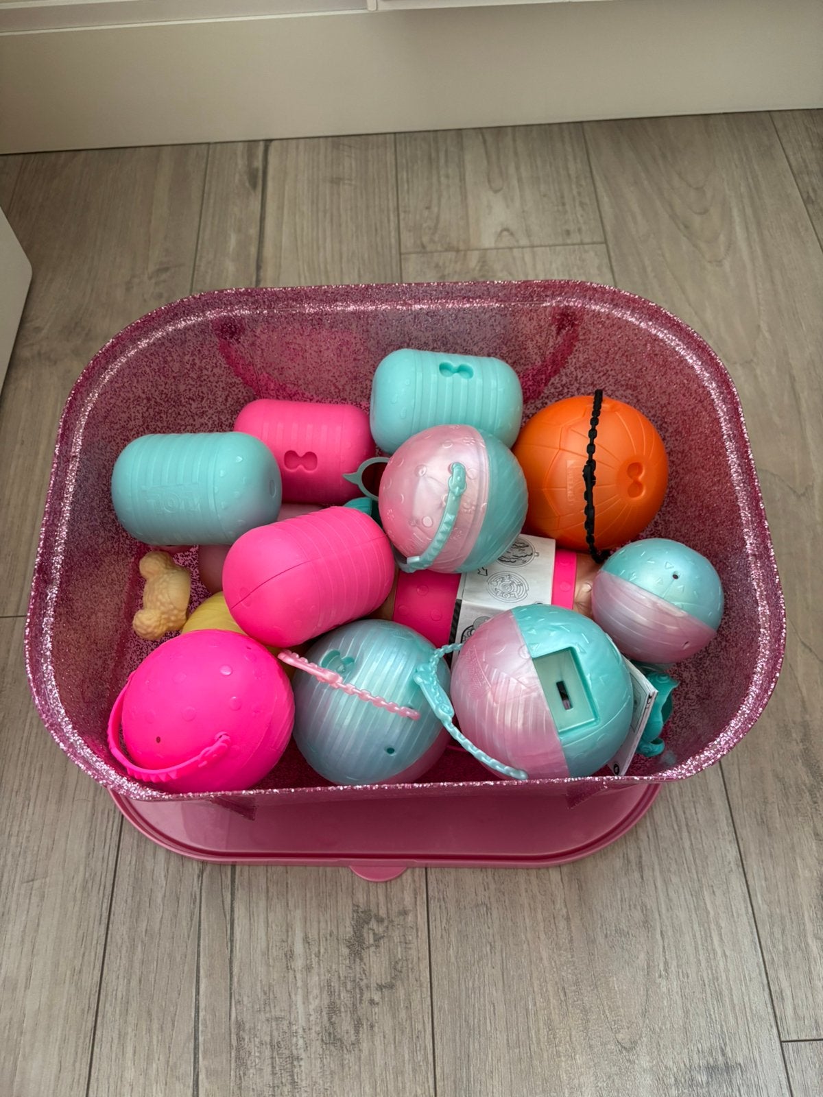 LOL surprise koffer in nieuwstaat incl. vele ballen, Ophalen of Verzenden, Zo goed als nieuw