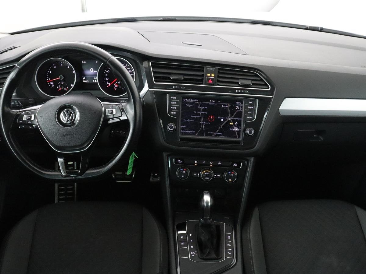 Volkswagen Tiguan 1.4 TSI ACT Connected Series | R-Line | Cr, Auto's, Stof, 4 cilinders, 150 pk, Wit