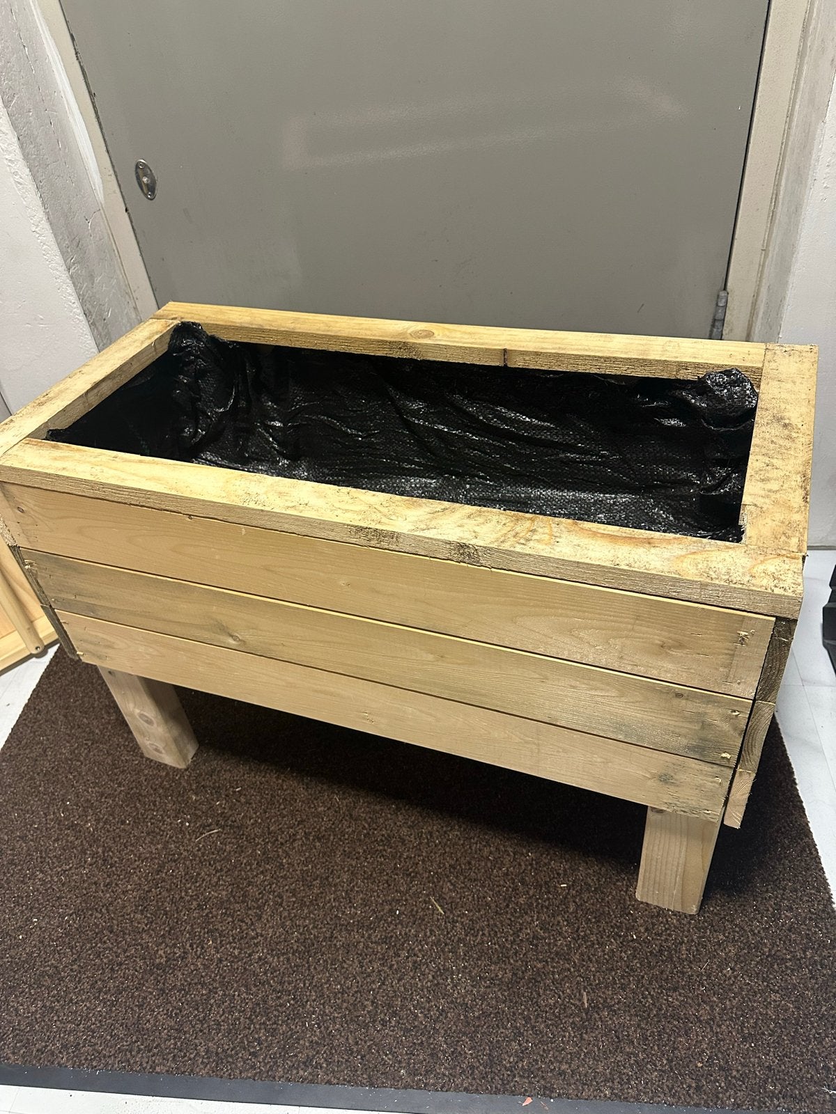 Nieuwe stevige houten plantenbak op poten, Nieuw, Ophalen of Verzenden, Binnen, 60 tot 100 cm