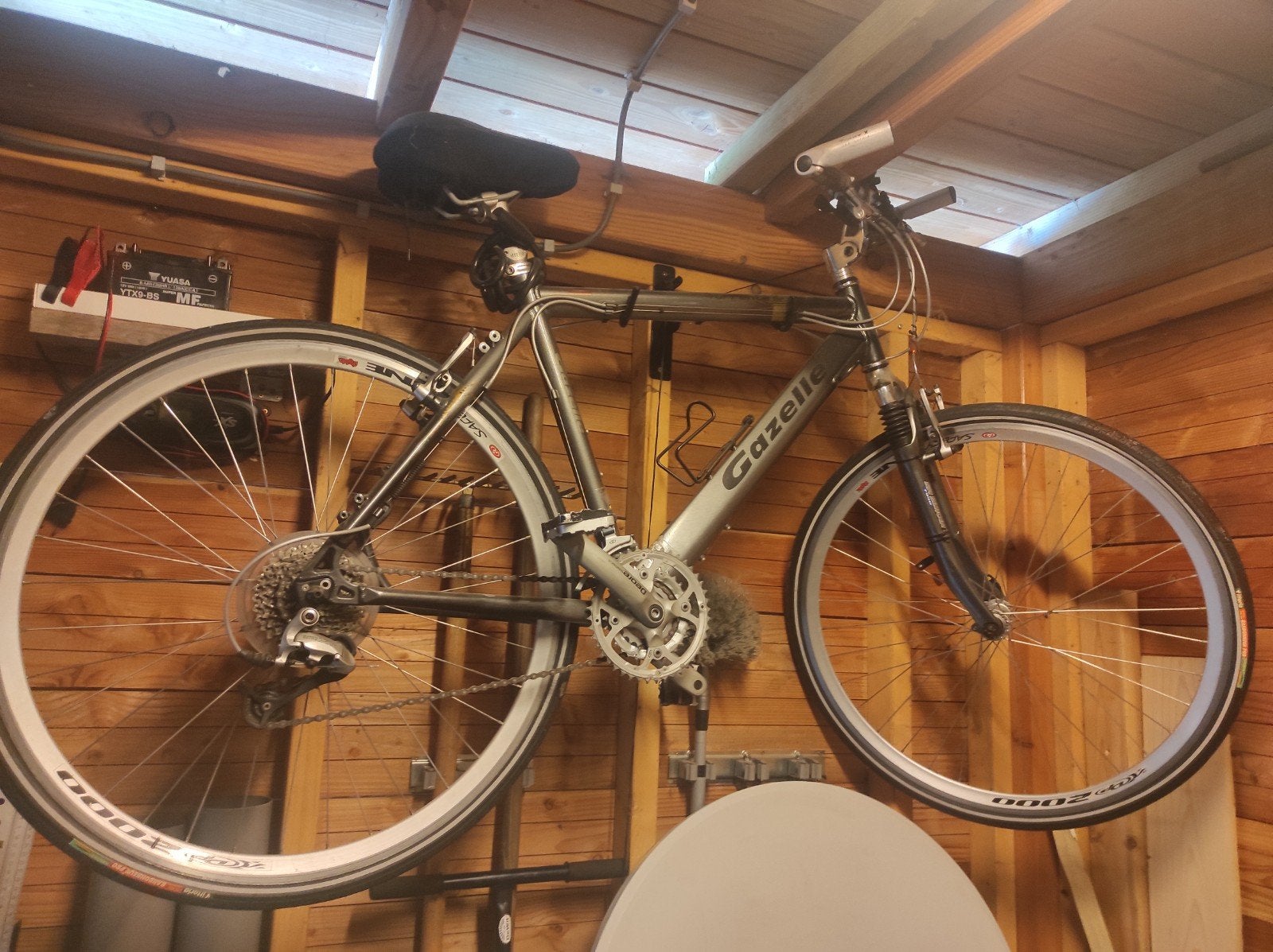 Gazelle fiets met 21 versnellingen en vering, 28 inch, Gebruikt, Vering, Velgrem