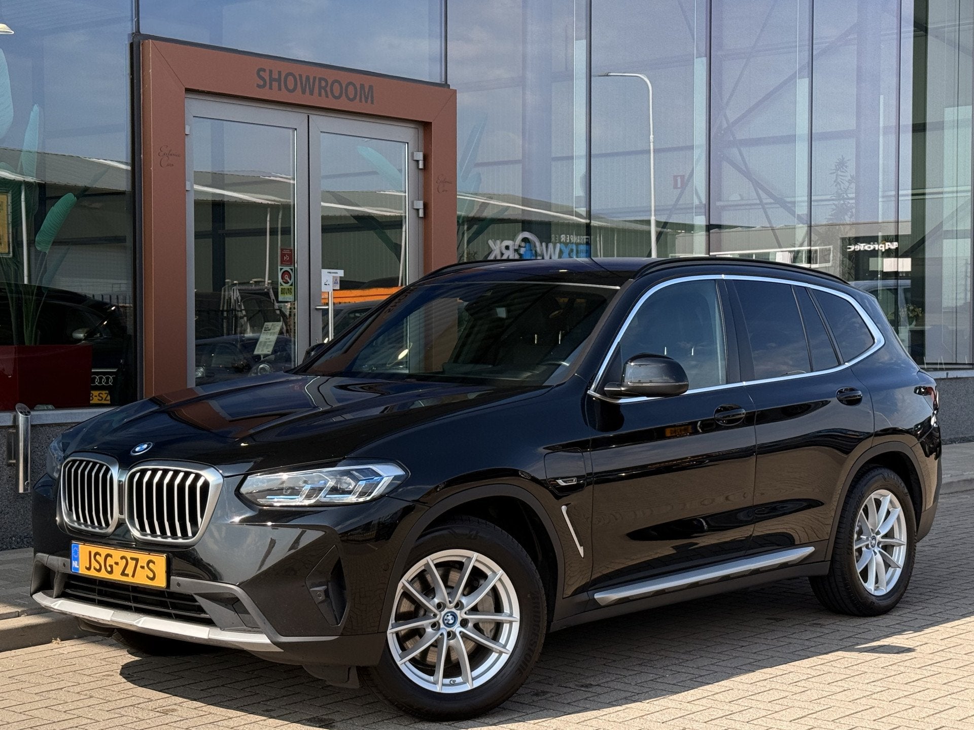 BMW X3 xDrive30e | Stoelverwarming | Achteruitrijcamera | Tr, Automaat, 1998 cc, Gebruikt, Zwart