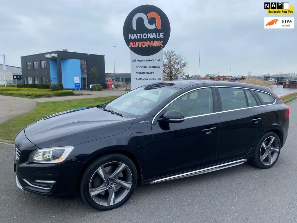 Volvo V60 2014 * 2.4 D6 AWD Plug-In Hybrid Summum * EXPORT &, Auto's, Volvo, Automaat, Zwart, Vierwielaandrijving, 11 kWh
