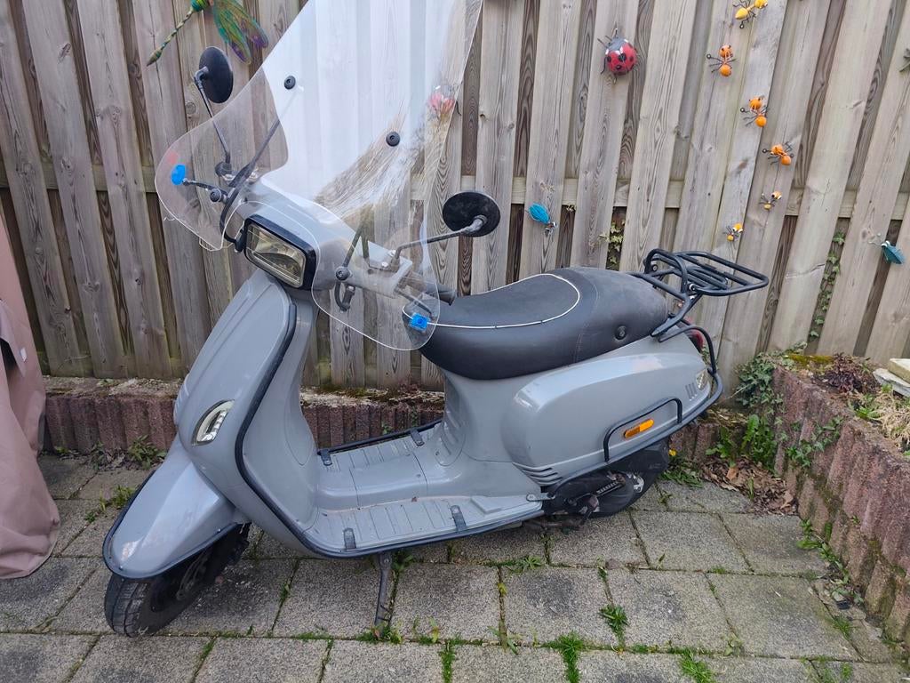 Scooter Turbho RL50 blauw kenteken 2017 - Grijs, Fietsen en Brommers, Scooters | Overige merken, Ophalen, Gebruikt, Turbho, 49 cc