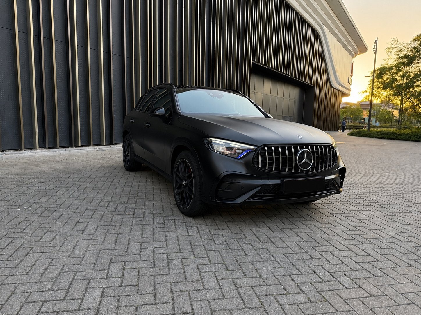Mercedes GLC AMG Style  |Full Option |Panorama | 360° Camera, Automaat, Zwart, Leder, Dealer onderhouden