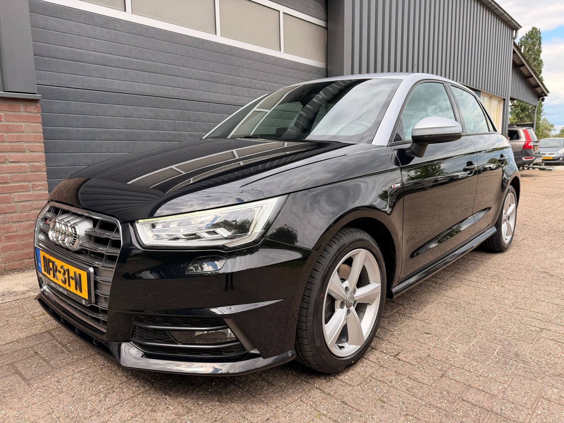 Audi A1 SPORTBACK 1.4 TFSI 125PK Design Pro Line Plus S-Line, 4 cilinders, 4 stoelen, Zwart, 600 kg