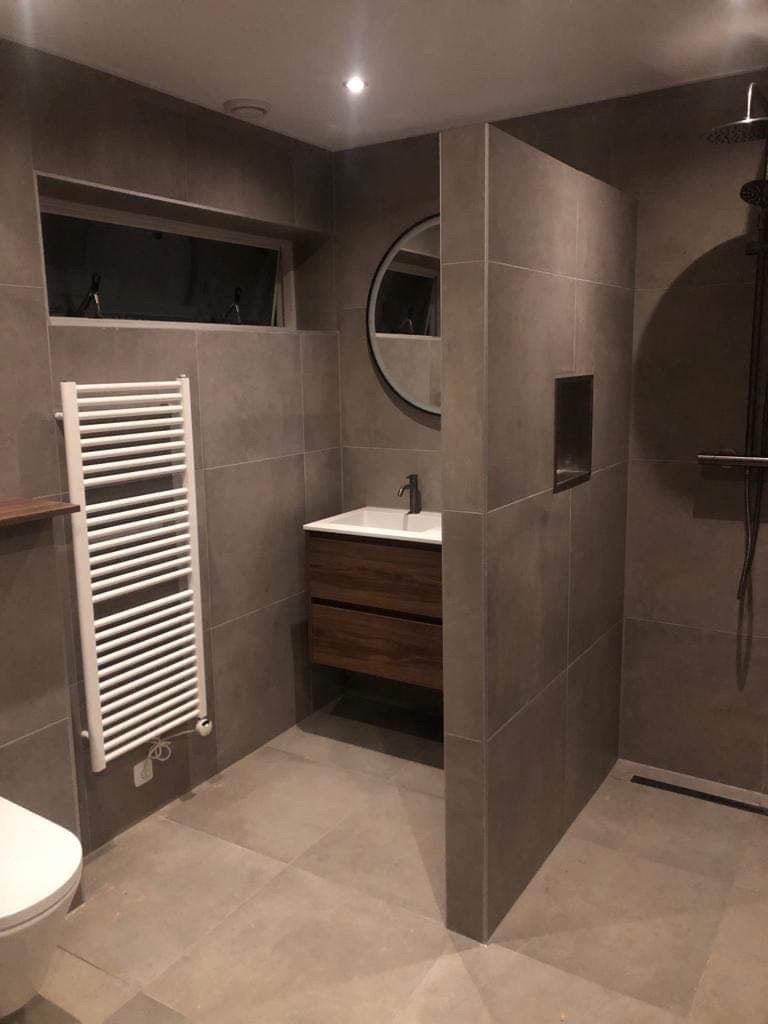 Tegelzetter gezocht aangeboden, Nieuw, 10 m² of meer, Overige materialen, 60 cm of meer