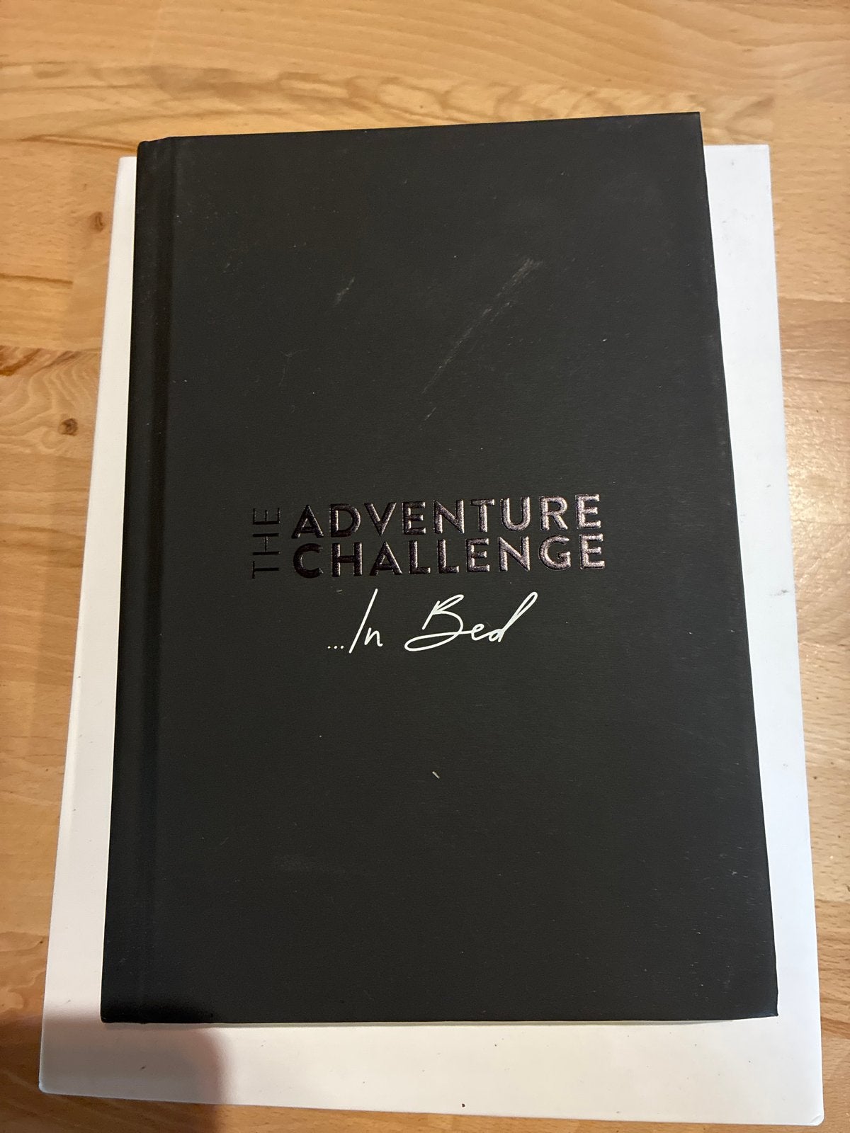 The Adventure Challenge ...In Bed - Koppelboek, Ophalen of Verzenden, Zo goed als nieuw