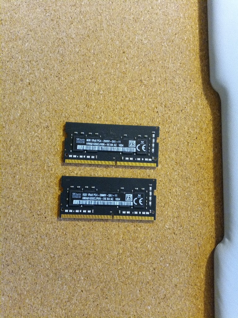 2x 8GB SK Hynix 2666 DDR4 RAM, Computers en Software, DDR4, Ophalen of Verzenden, Zo goed als nieuw, Desktop