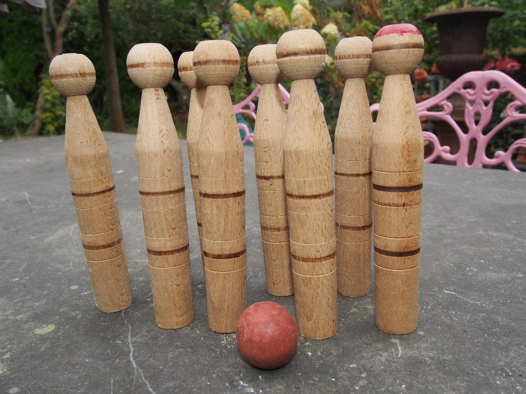 Oude Kleine Houten Kegelset - 15 cm hoog, Antiek en Kunst, Ophalen of Verzenden