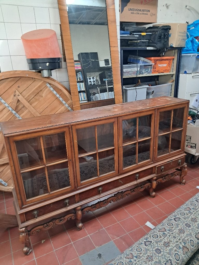 Klassieke vitrinekast dressoir hout met glasdeuren  CS27261