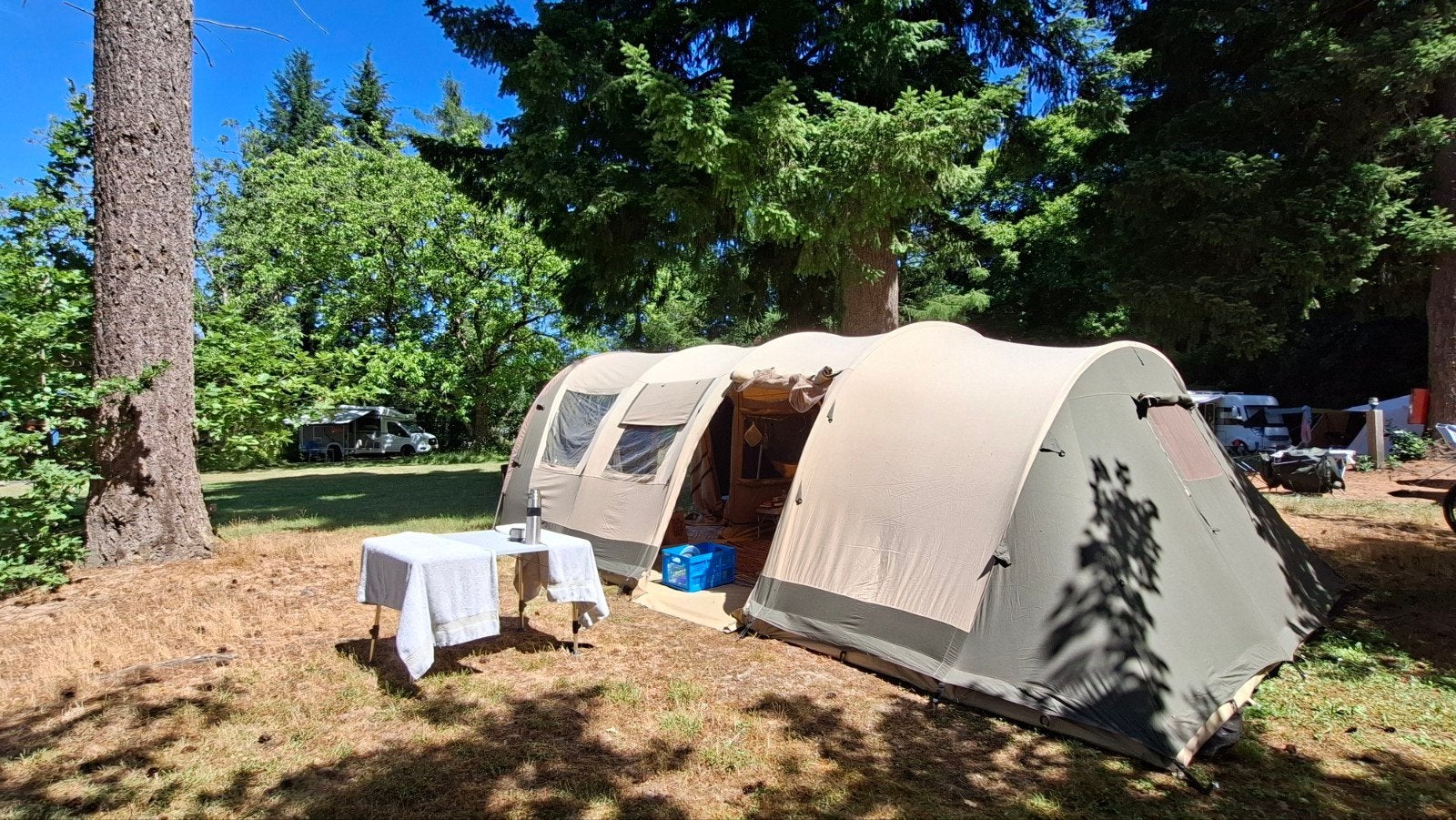 Ruime tent Bardani Villa Grande 400, Ophalen, Gebruikt