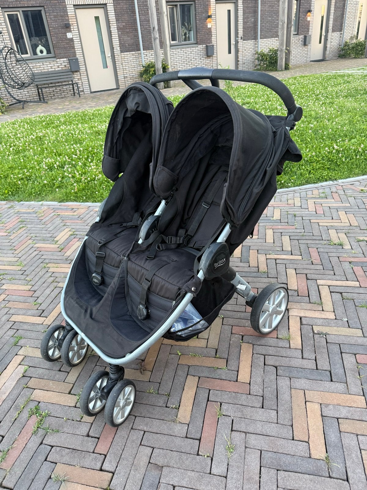Britax B-Agile Double Duowagen met Reiswiegen en Voetenzakke, Gebruikt, Duowagen, Ophalen of Verzenden, Kinderwagen