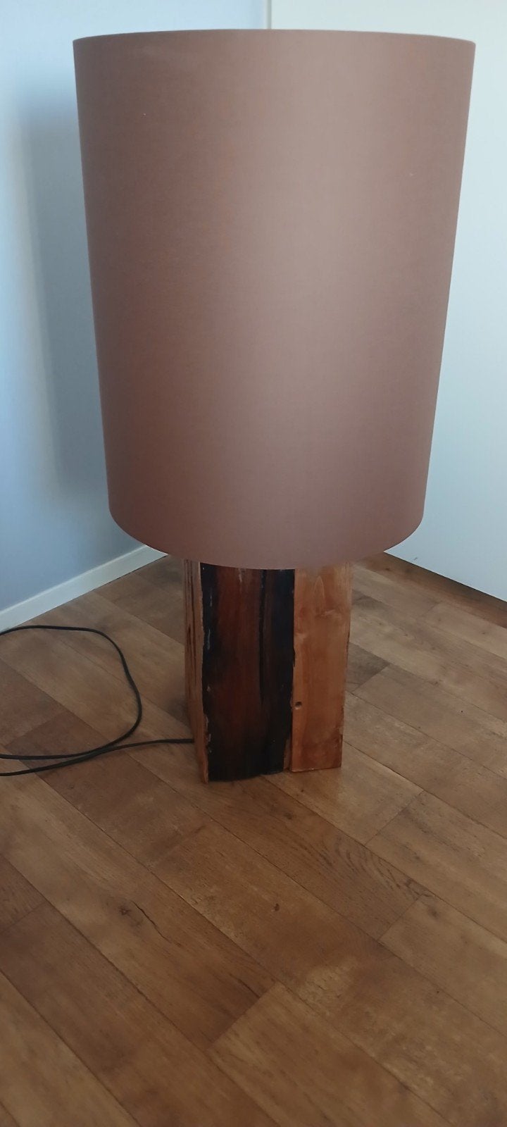 Mooie staande lamp met houten poot, Ophalen, Gebruikt, Hout, Minder dan 100 cm