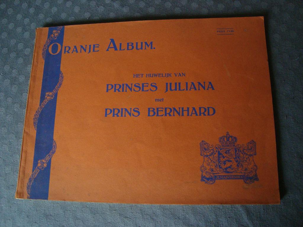 Oranje album het huwelijk van prinses juliana met prins bern, Ophalen of Verzenden, Zo goed als nieuw, Nederland, Tijdschrift of Boek