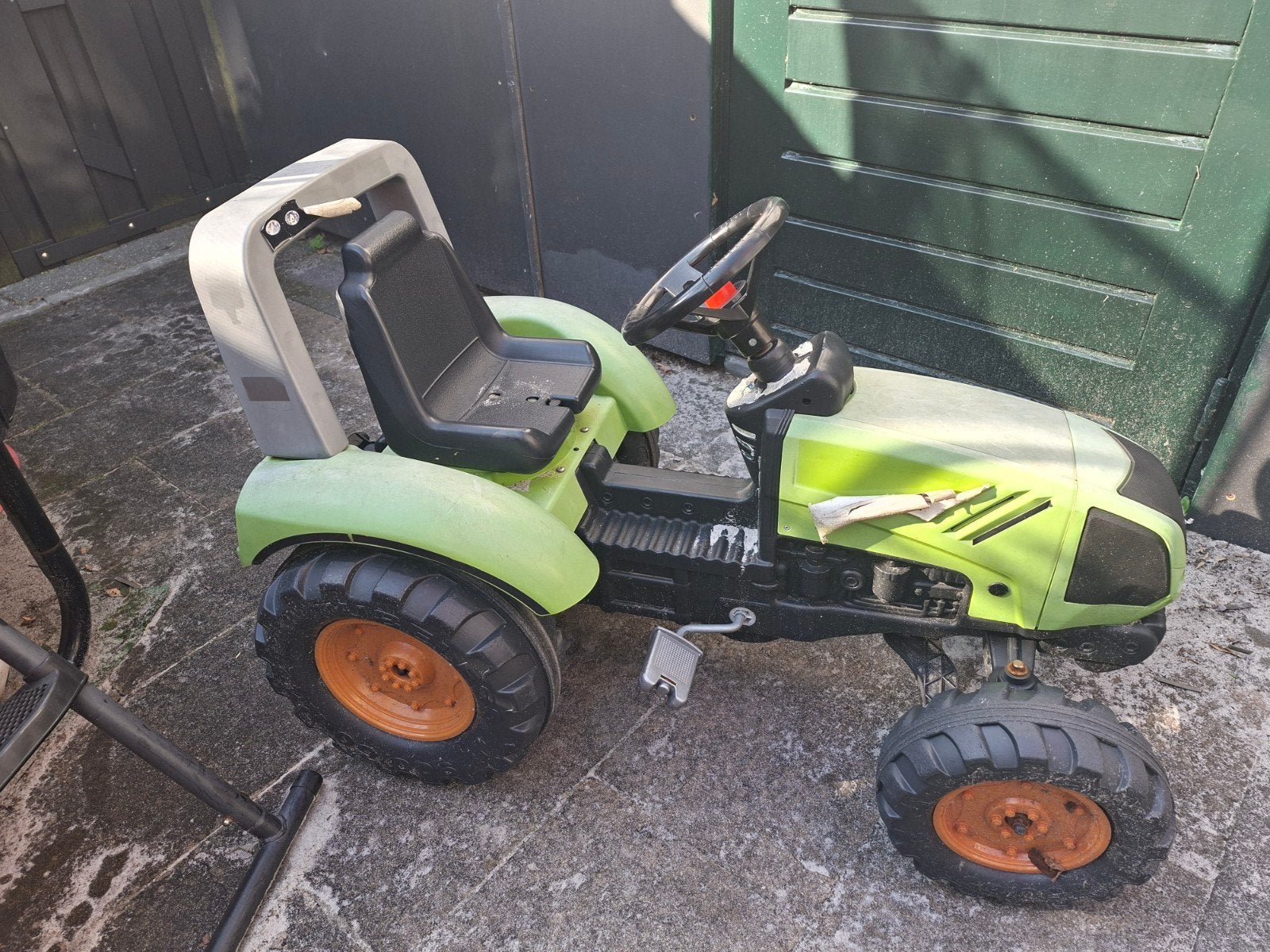 Gebruikte traptractor - Werkt nog goed!, Kinderen en Baby's, Speelgoed | Buiten | Voertuigen en Loopfietsen, Ophalen, Gebruikt