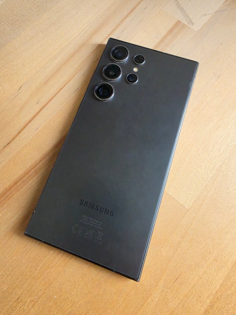 Samsung Galaxy S24 Ultra 512GB + Samsung en quadlock hoesje, Galaxy S24, Zwart, Touchscreen, Zo goed als nieuw