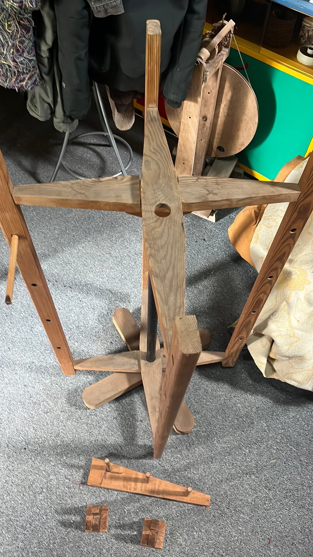 Grote houten wolhaspel, Ophalen, Gebruikt