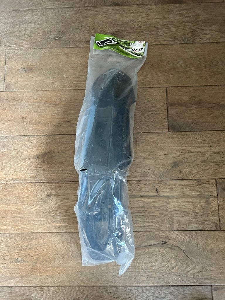 Suzuki RMZ 250 '10-18 RMZ 450 '08-17  voorspatbord zwart, Motoren, Ophalen of Verzenden
