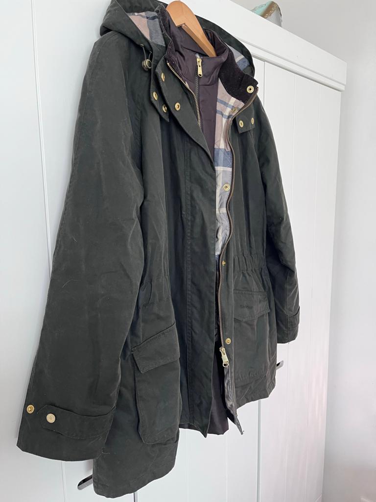 Barbour waxjas met capuchon - Maat 44 - 46 (XL), Ophalen of Verzenden, Zo goed als nieuw, Maat 46/48 (XL) of groter, Groen