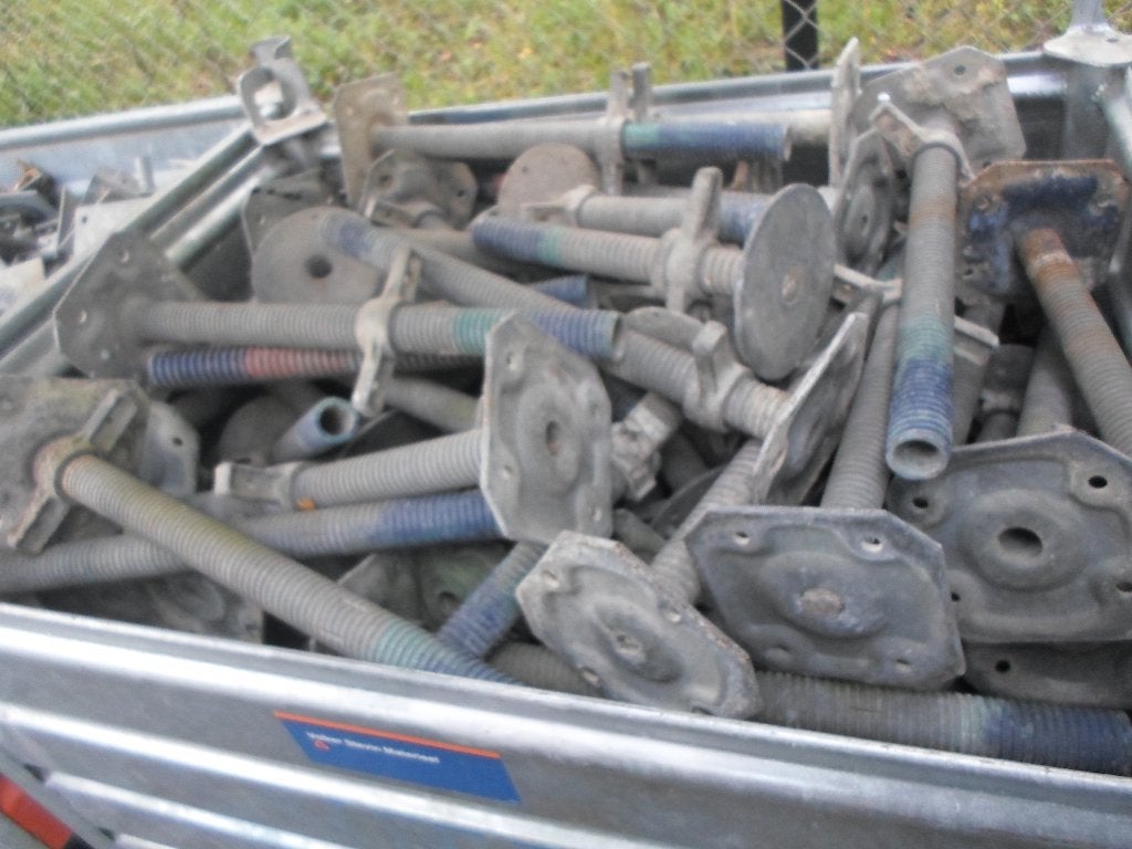 Te koop aangeboden voetspindels / schroefspindels, Ophalen, Gebruikt