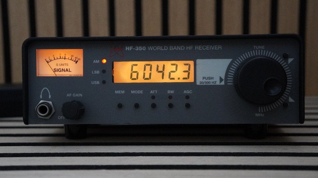 Lowe HF-350 Kortegolf Ontvanger & 3 Maanden Garantie, Telecommunicatie, Lowe, ., Ontvanger, Ophalen of Verzenden