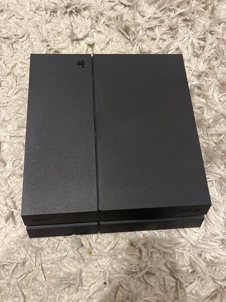 PS4 console met spellen (zonder controller/kabels), Ophalen of Verzenden, Gebruikt