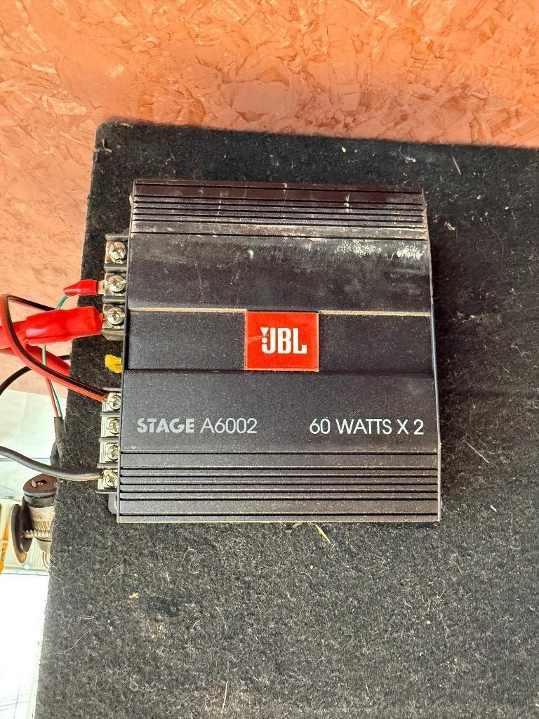 JBL Kanaal versterker auto met subwoofer., Gebruikt, 120 watt of meer, Stereo, Ophalen