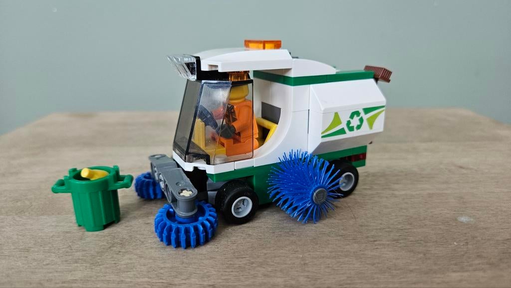 LEGO City 60249 veegwagen met minifiguur, City, Lego, Ophalen of Verzenden, Zo goed als nieuw