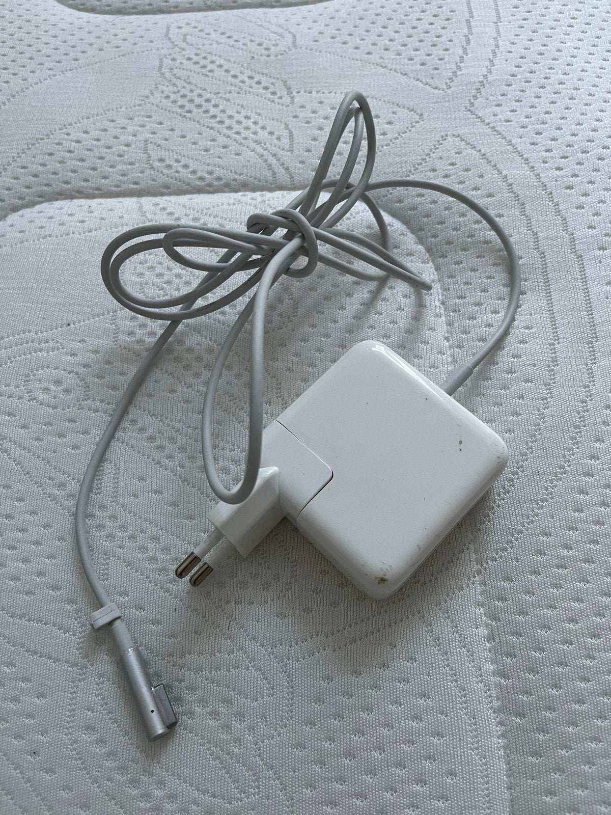 Apple MagSafe 1 Oplader 45W - Model A1234, Ophalen of Verzenden, Gebruikt