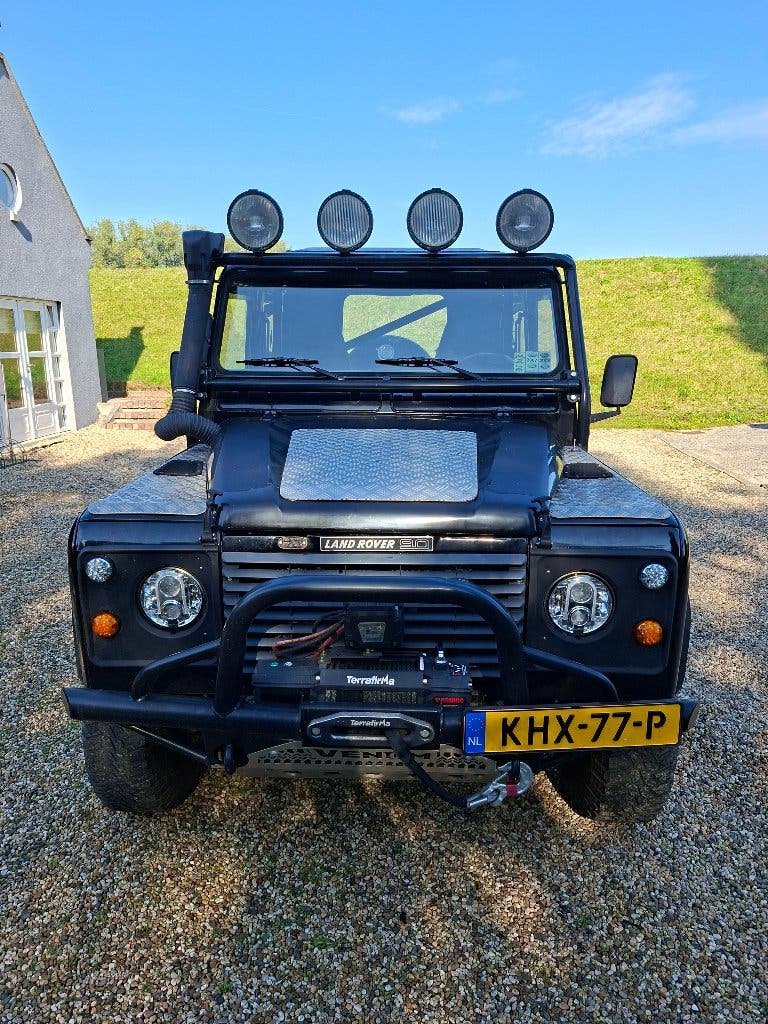Land Rover Defender 1990, Zwart, 3.9 liter V8 Automaat, 6p, foto 5