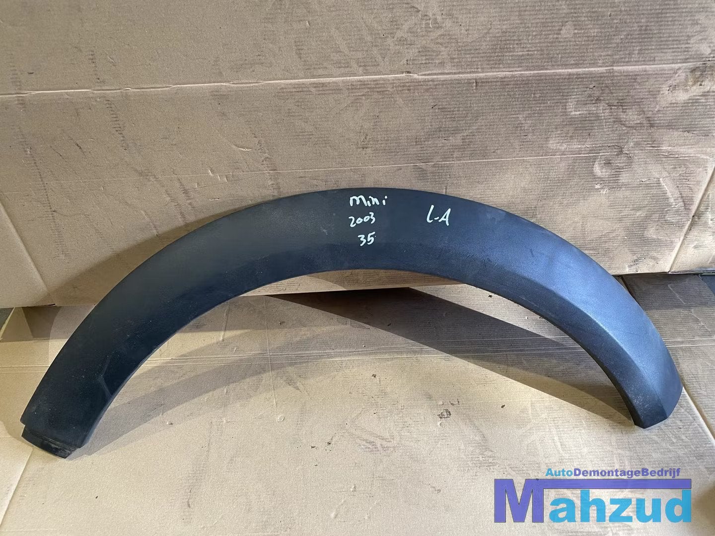 MINI COOPER ONE R50 R52 R53 Links achter stootstrip sierlijs, Auto-onderdelen, Gebruikt, Ophalen of Verzenden, Customer.service@mini.co.uk
