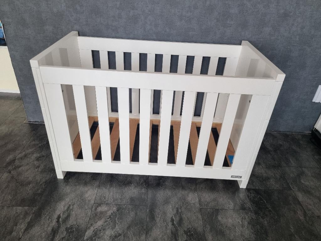 babybed Interbaby, Kinderen en Baby's, Kinderkamer | Bedden, Zo goed als nieuw, Minder dan 140 cm, Minder dan 70 cm, Ophalen