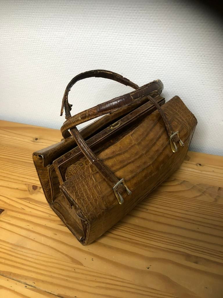 Vintage Bruine Handtas van krokodillen leer, Sieraden, Tassen en Uiterlijk, Tassen | Damestassen, Ophalen of Verzenden, Gebruikt