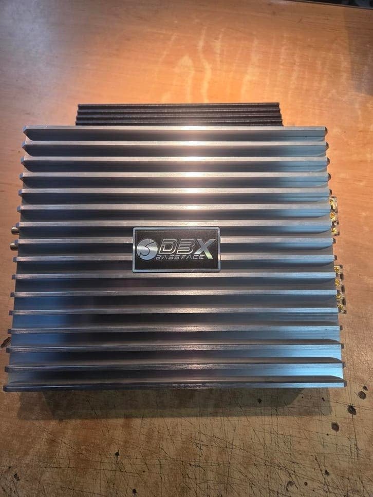 Bassface DB1 1X 500WATT RMS MONOBLOK, Niet ingevuld, Niet ingevuld, Ophalen of Verzenden, Zo goed als nieuw