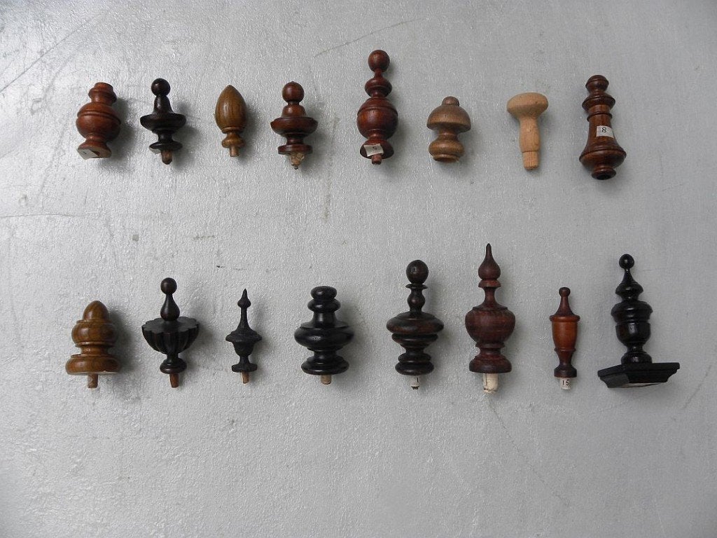 Doos X, Houten tollen, opzetstukken, torentjes, schoorsteent, Ophalen of Verzenden