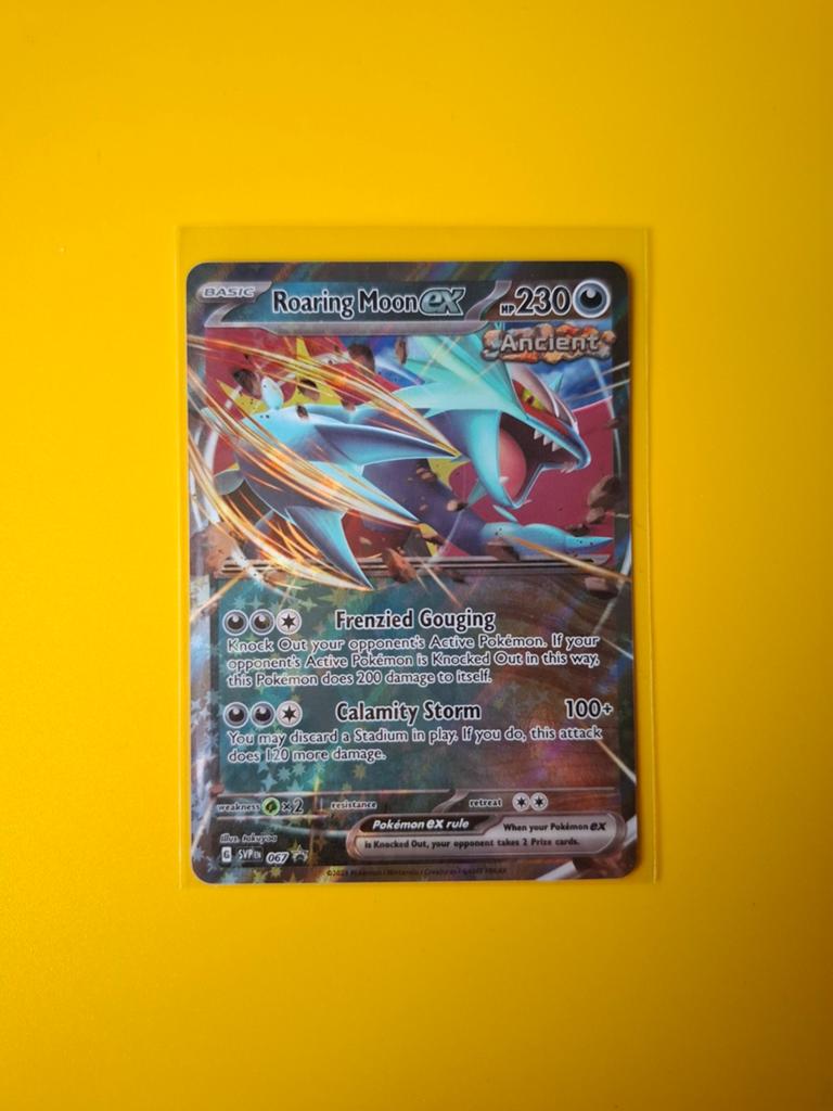 Roaring moon, Pokemon, promo 67, Verzenden, Zo goed als nieuw, Losse kaart, Foil