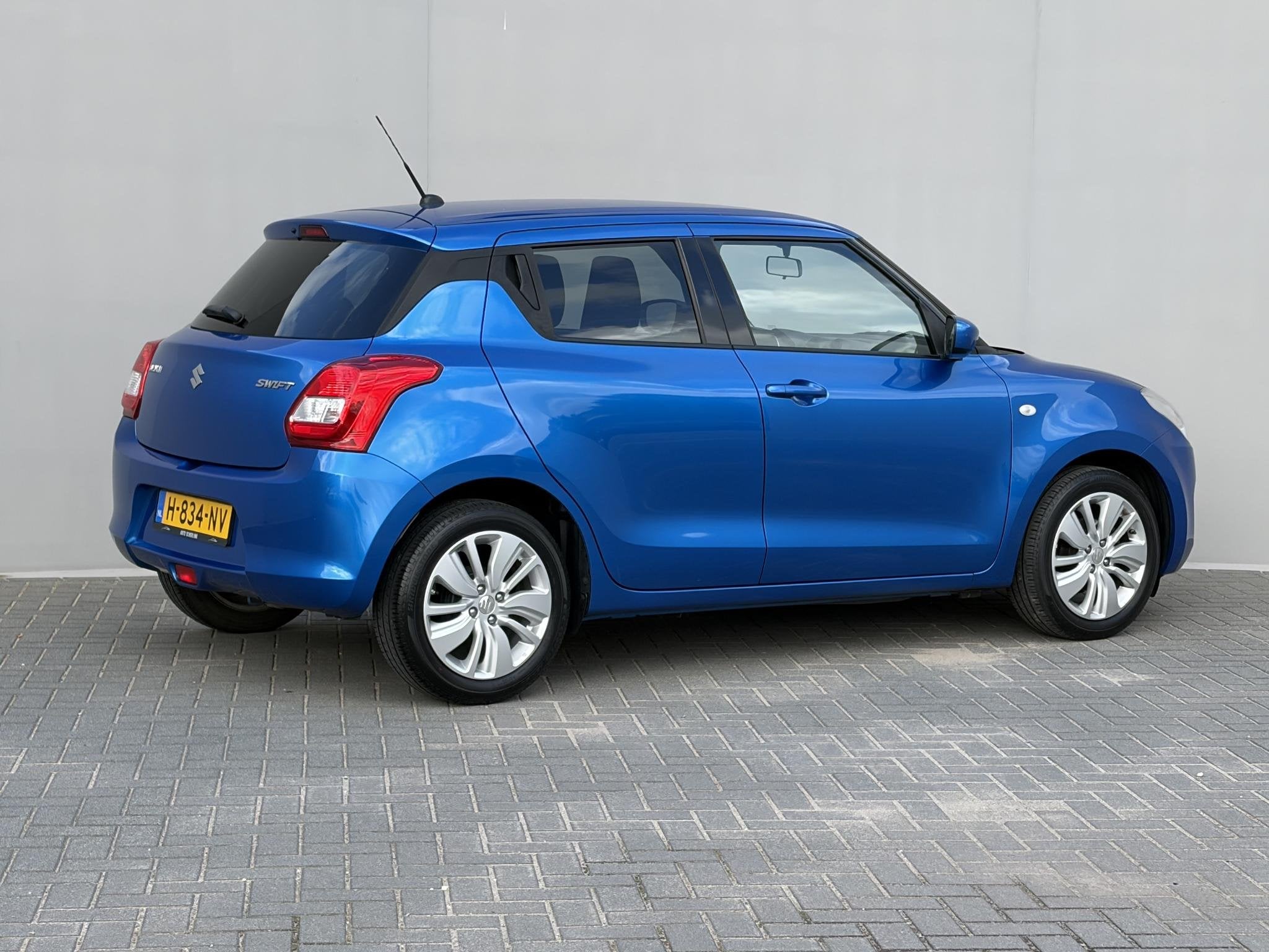 Suzuki Swift 1.2 Select / Stoelverwarming / Airco / Achterui, Auto's, Voorwielaandrijving, Stof, Gebruikt, 4 cilinders