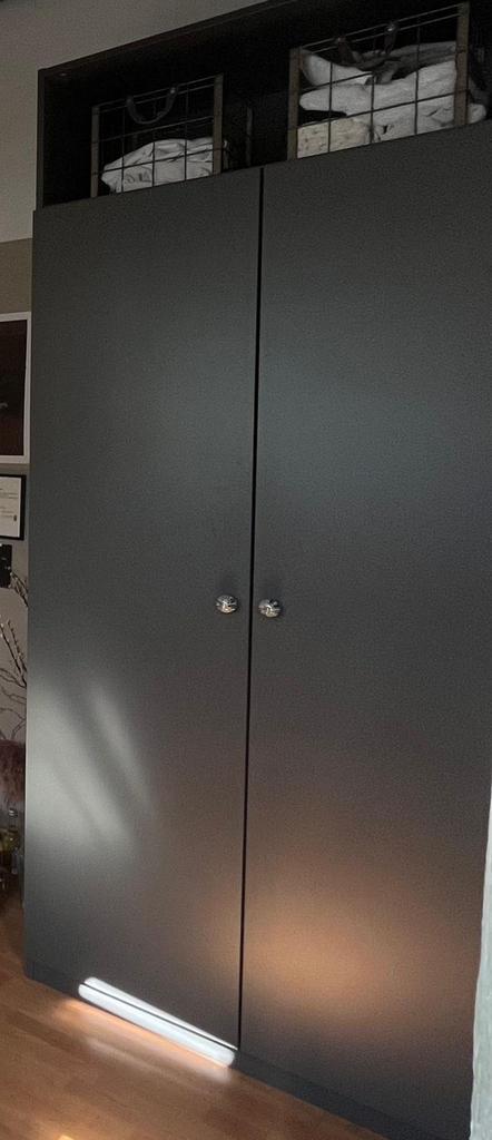 Pax kast antraciet grijs hoog 2 deurs, Ophalen, Zo goed als nieuw, 50 tot 75 cm, 200 cm of meer