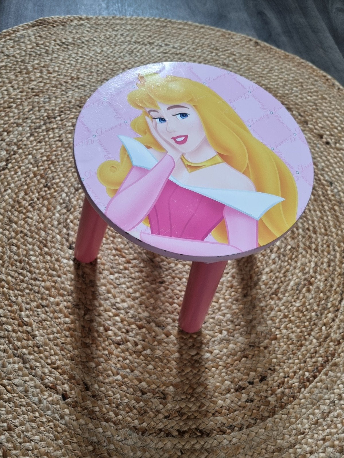 Roze krukje met Disney Prinses Aurora afbeelding, Ophalen of Verzenden, Gebruikt, Hout