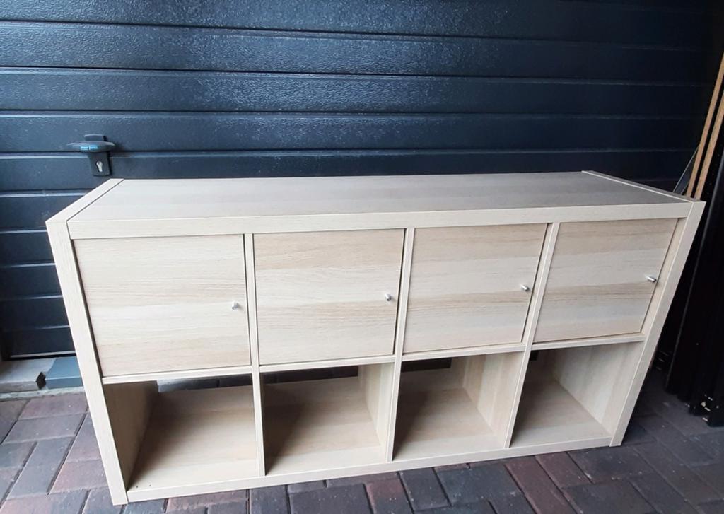 Ikea kallax Vakkenkast met 4 deurtjes, Ophalen, Zo goed als nieuw