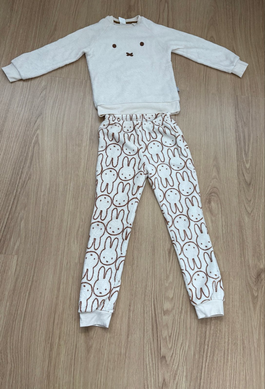 Hema Nijntje Pyjama Set Maat 122/128, Ophalen, Zo goed als nieuw, Jongen of Meisje, Nacht- of Onderkleding